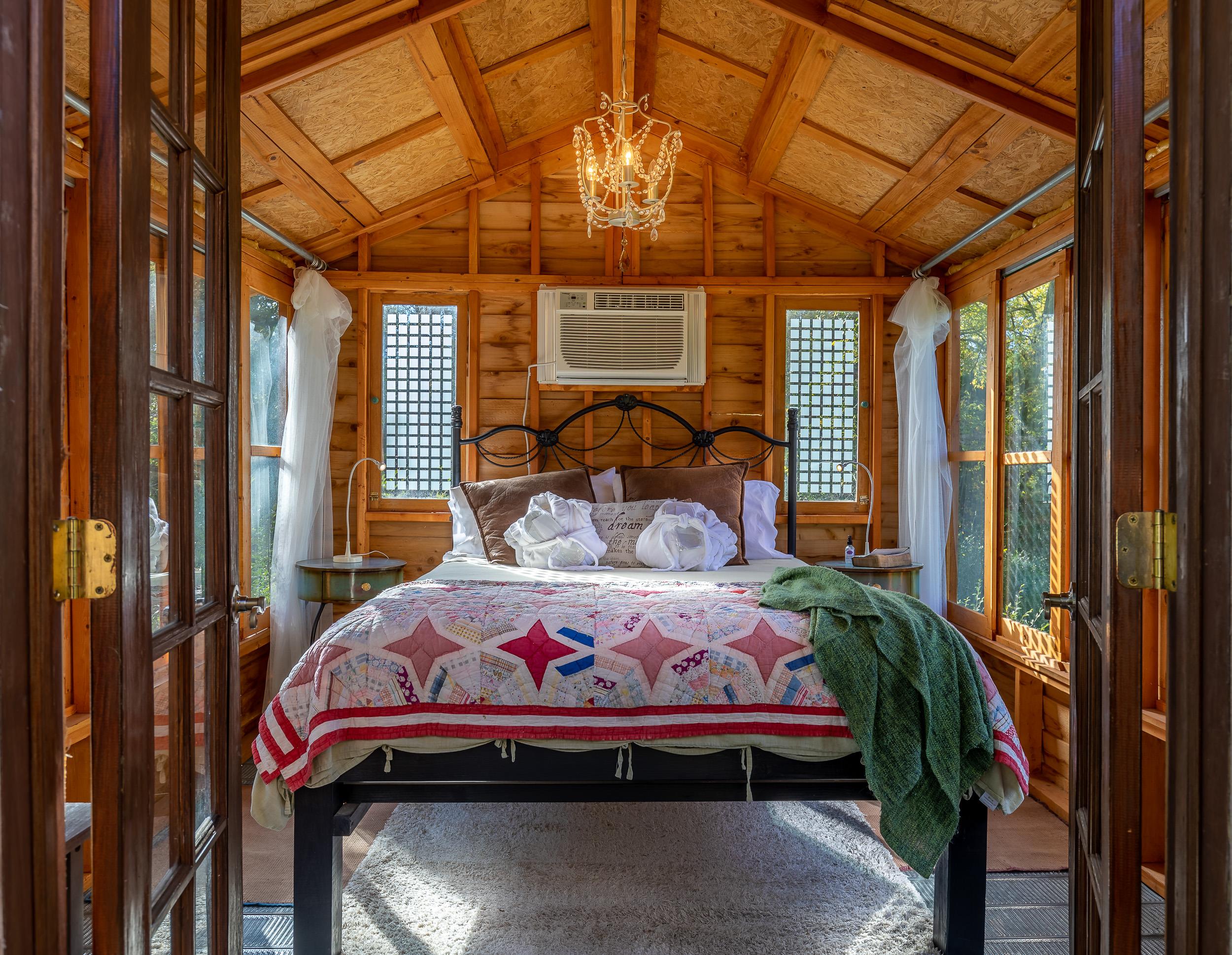 Master Bedroom Majestic Oak